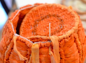 locker-hooked-pumpkin-jar-stitching-bottom-gocolorcrazy-blog